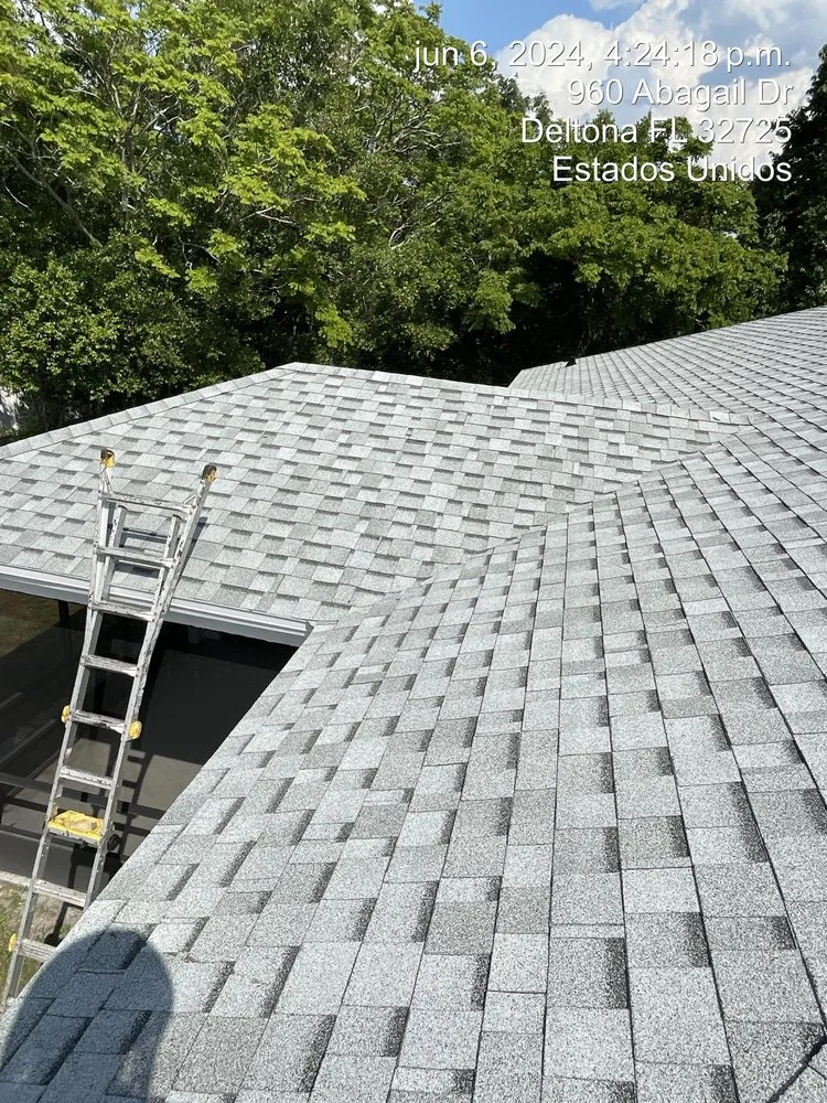 Slide of Osmin Roofing