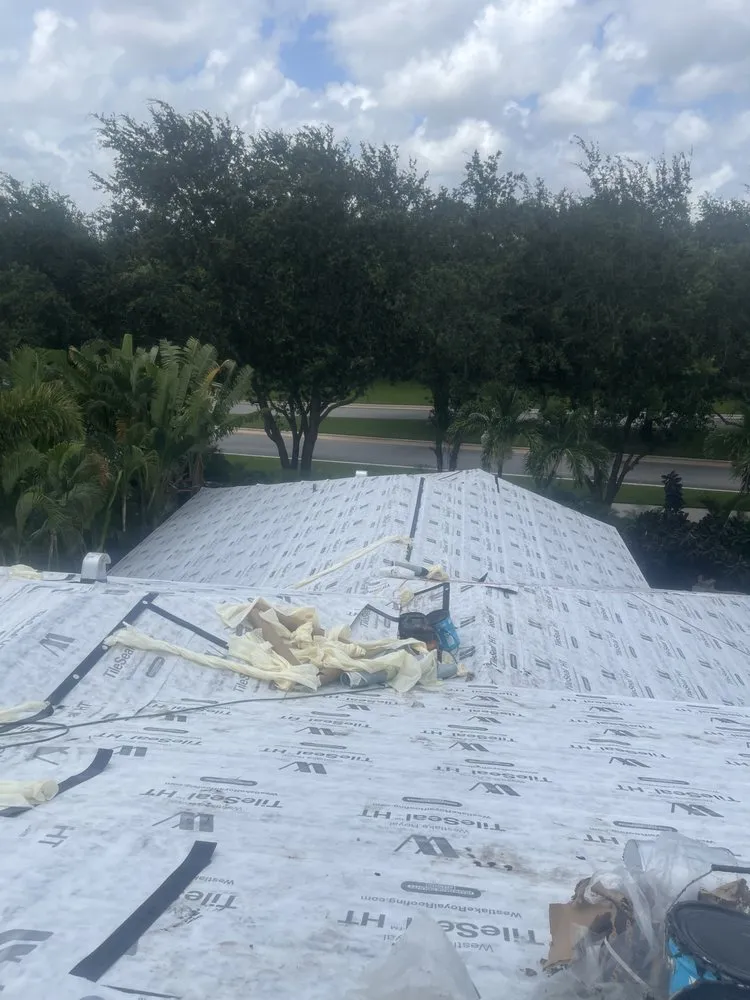 Slide of Osorto Roofing