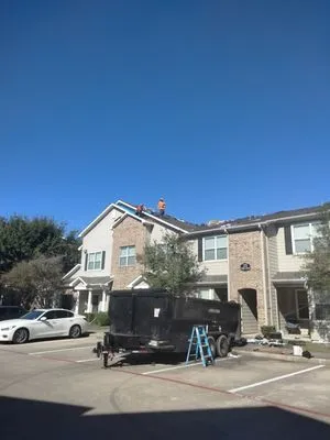 Oswaldo Z Roofing Logo