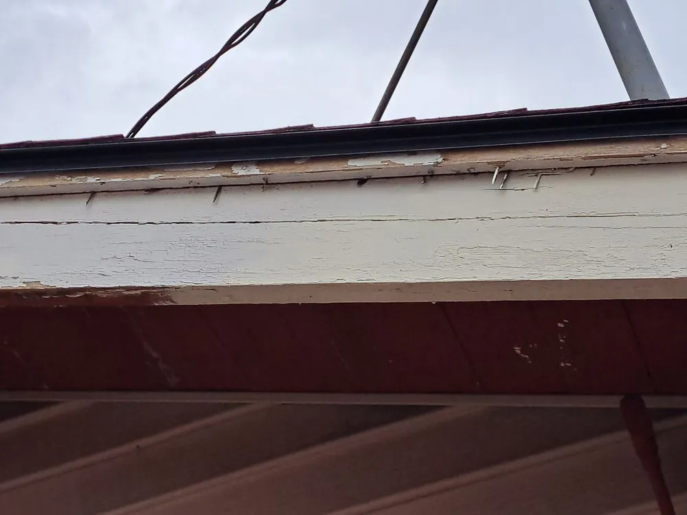 Slide of Outlaw Roofing