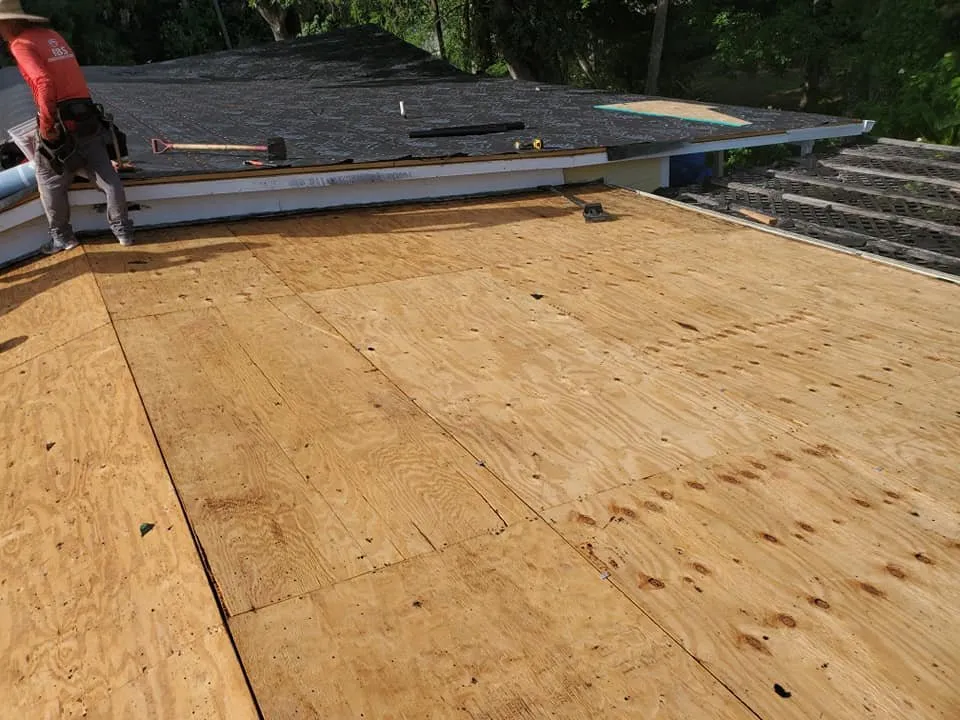 Slide of Ovando Roofing