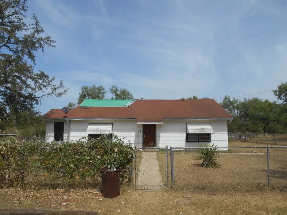 Slide of Oviedo & Segovia Roofing