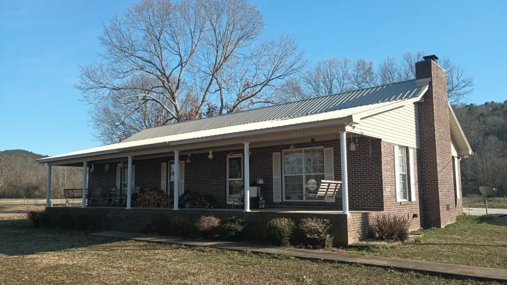 Slide of Oxford Quality Roofing