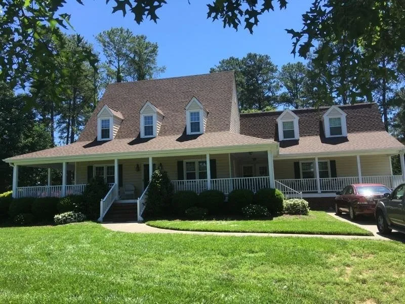 Slide of Oz Roofing & Services, LLC