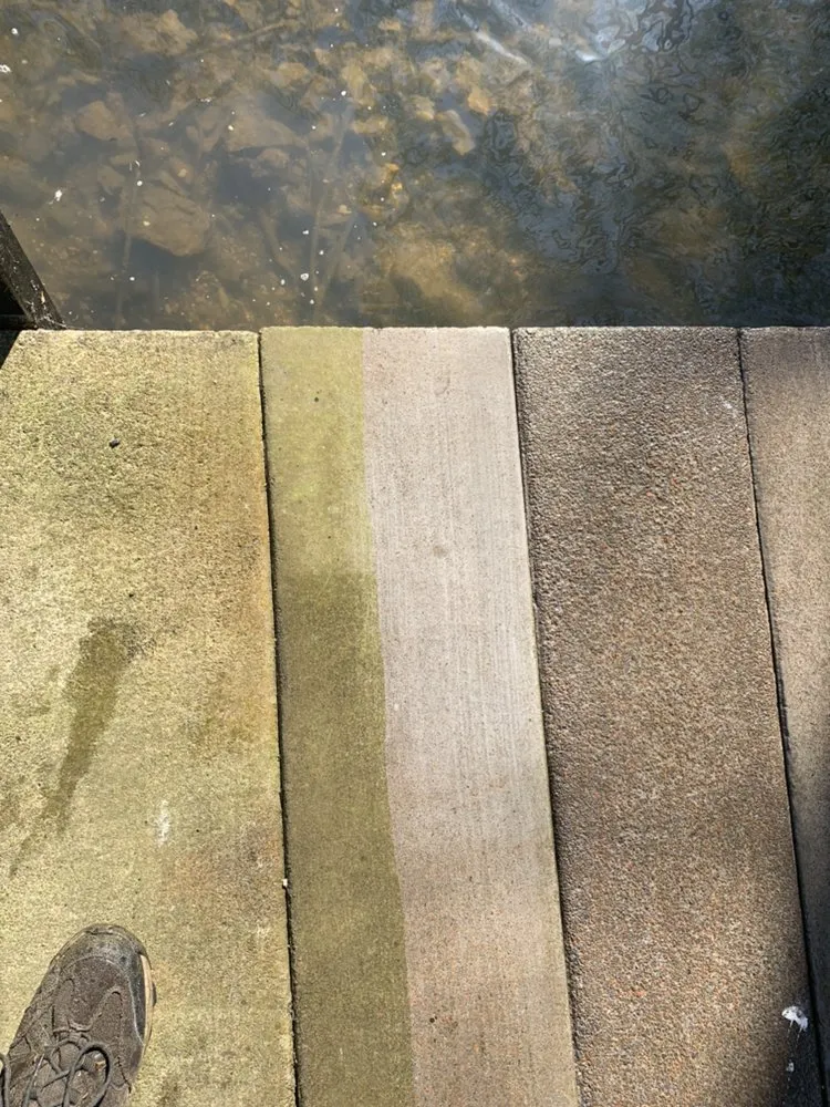Top-rated flat roof repair in Rocky Mount, MO by Ozark Dock Wash
