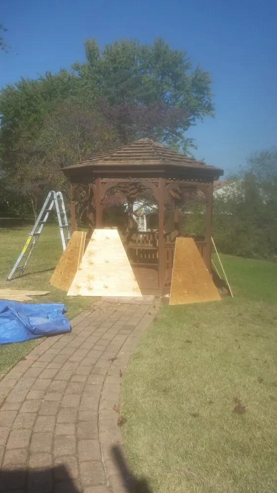 Slide of P & G Roofing