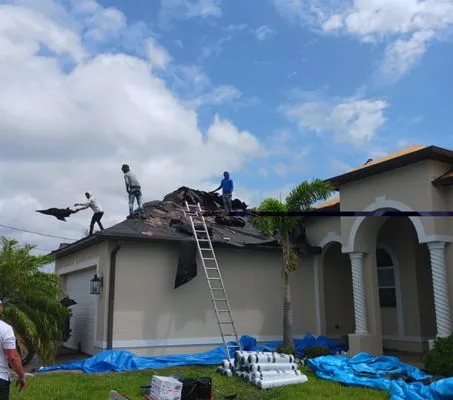 P-F Construction Logo