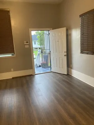 Pablo’s Roofing & Construction Logo