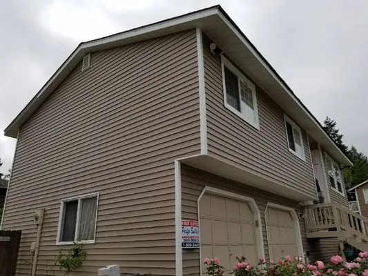 Pacific Builders Logo