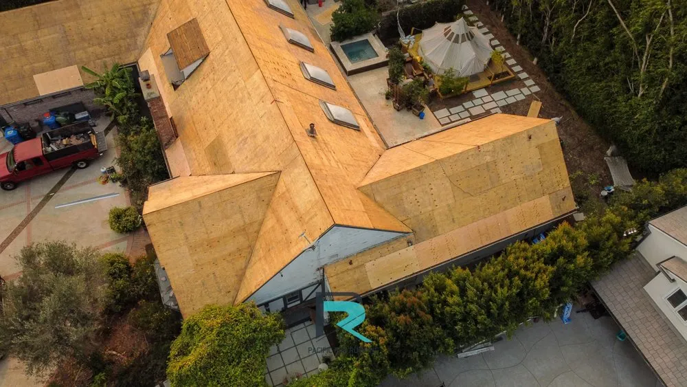 Slide of Pacific Pro Roofing