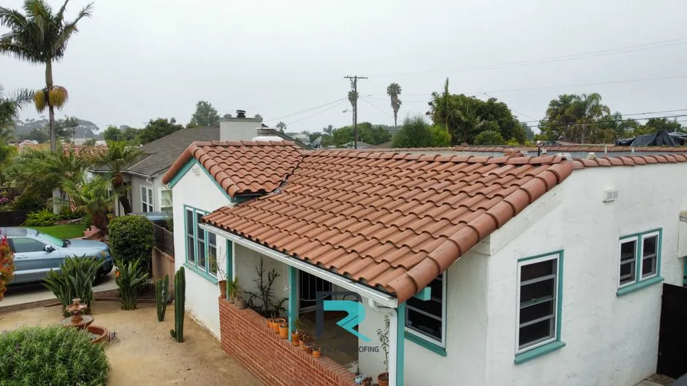 Slide of Pacific Pro Roofing