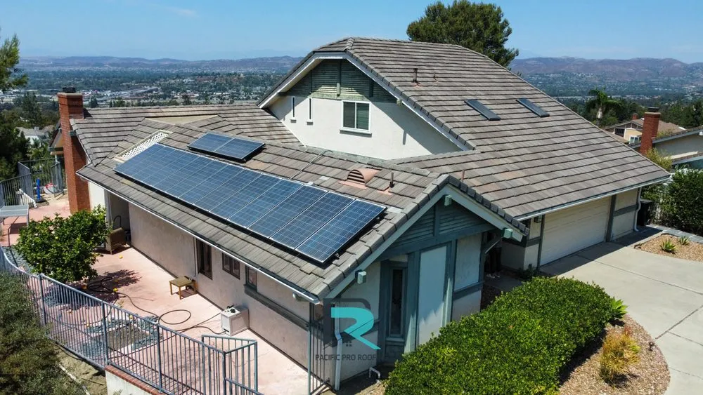 Slide of Pacific Pro Roofing