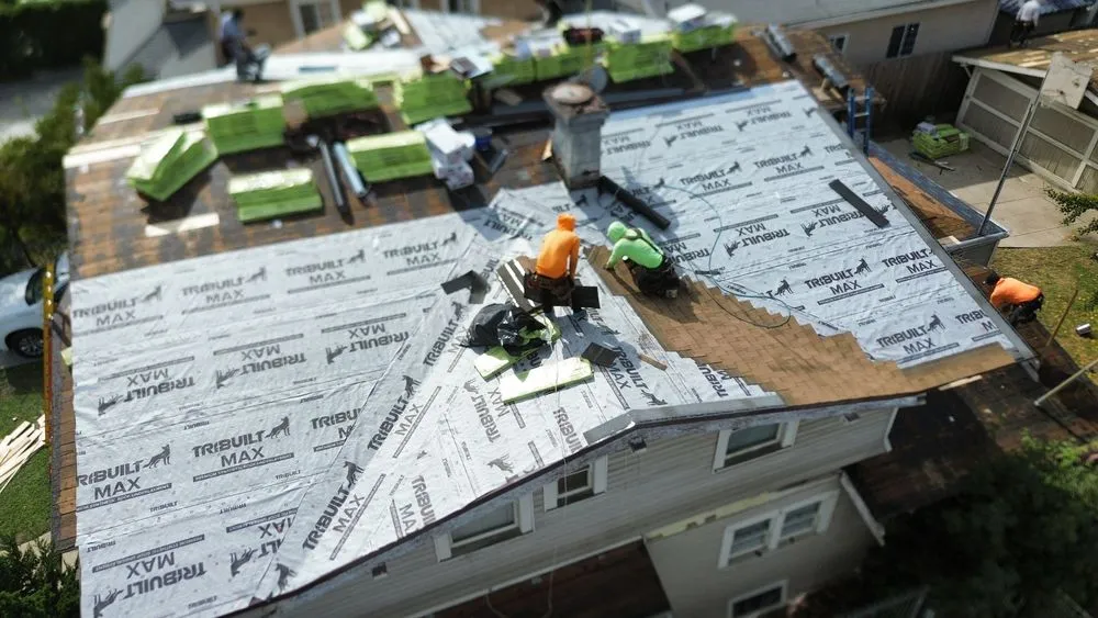 Slide of Pacific Roofers
