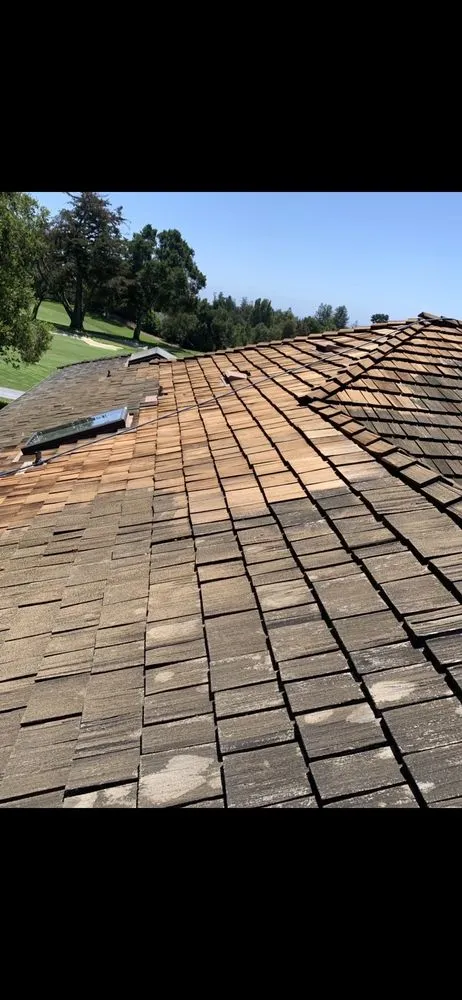 Slide of Pacific Roofing & Rain Gutters