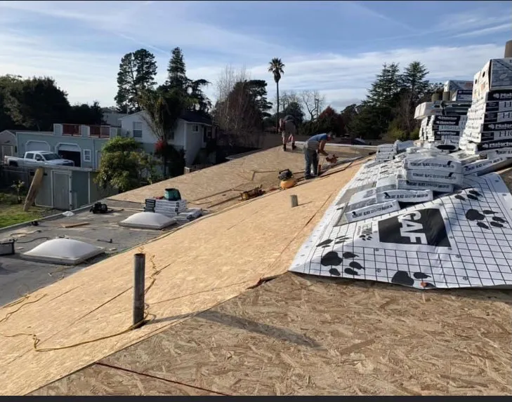 Slide of Pacific Roofing & Rain Gutters