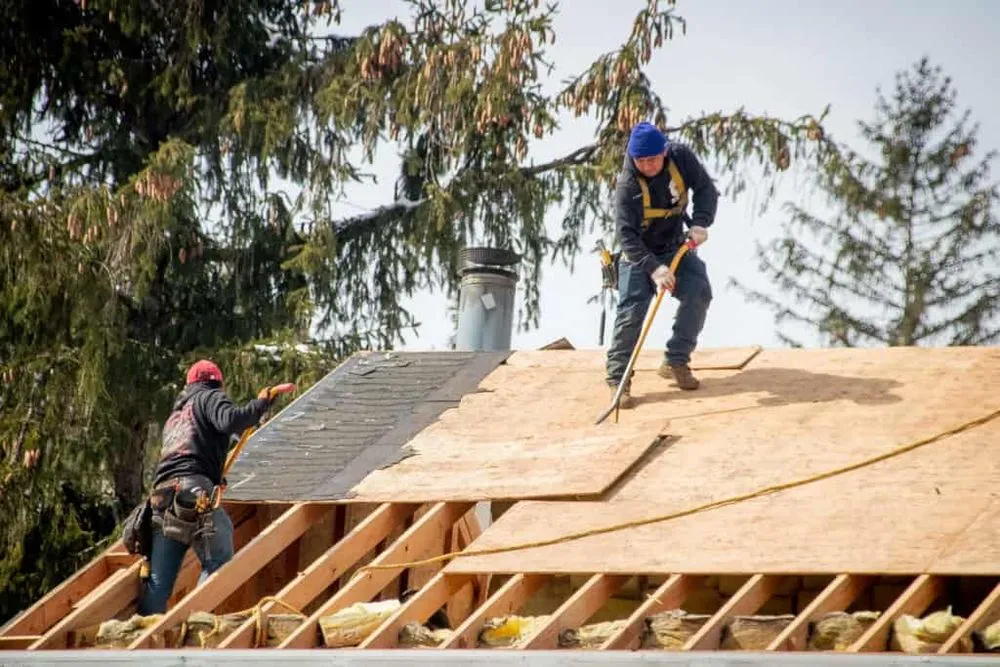 Professional roof leak repair for homes in Encino, CA by Pacific Roofs