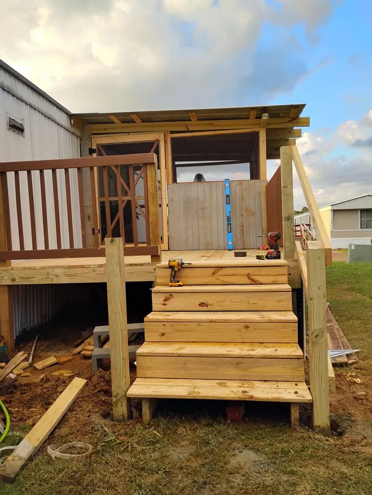 Slide of Paco The Fixer Pro