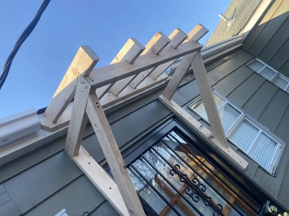 Slide of Paco The Fixer Pro