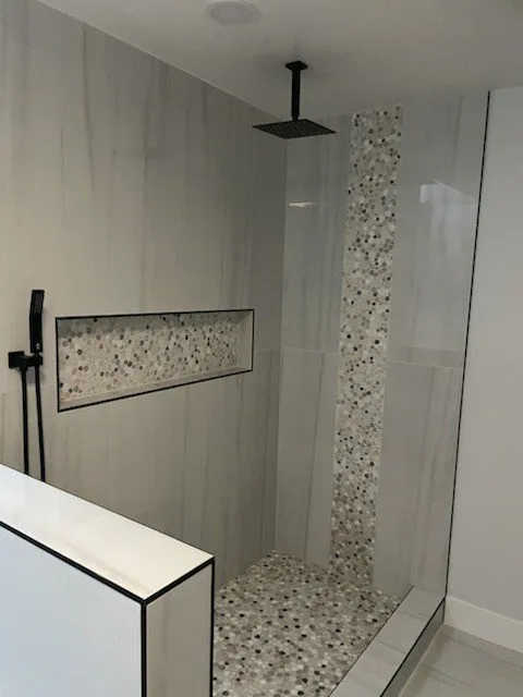 Slide of Padillas Construction