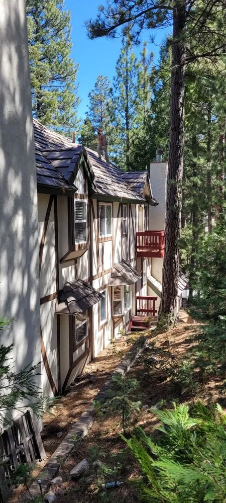 Slide of Padillas Construction