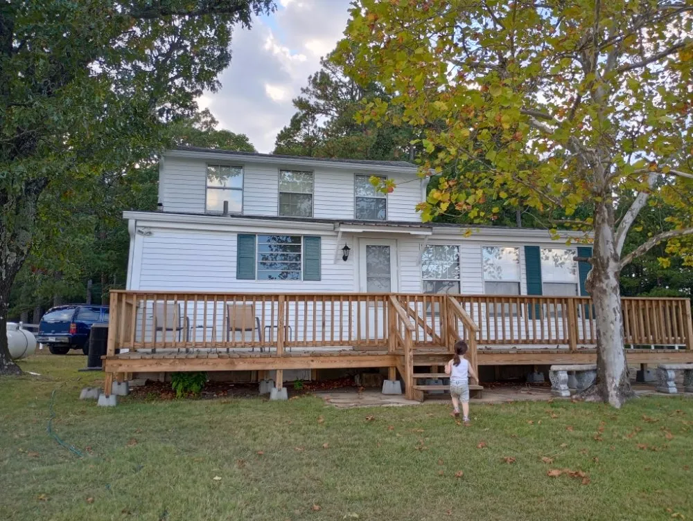 Slide of Painting & Handyman Services