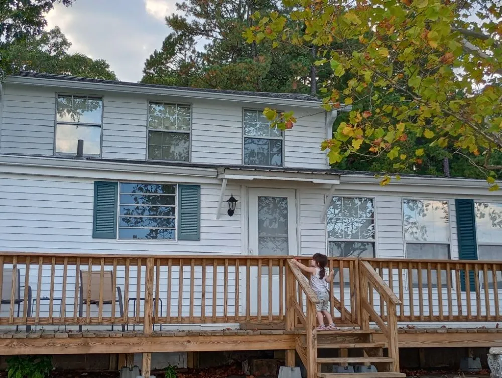 Slide of Painting & Handyman Services