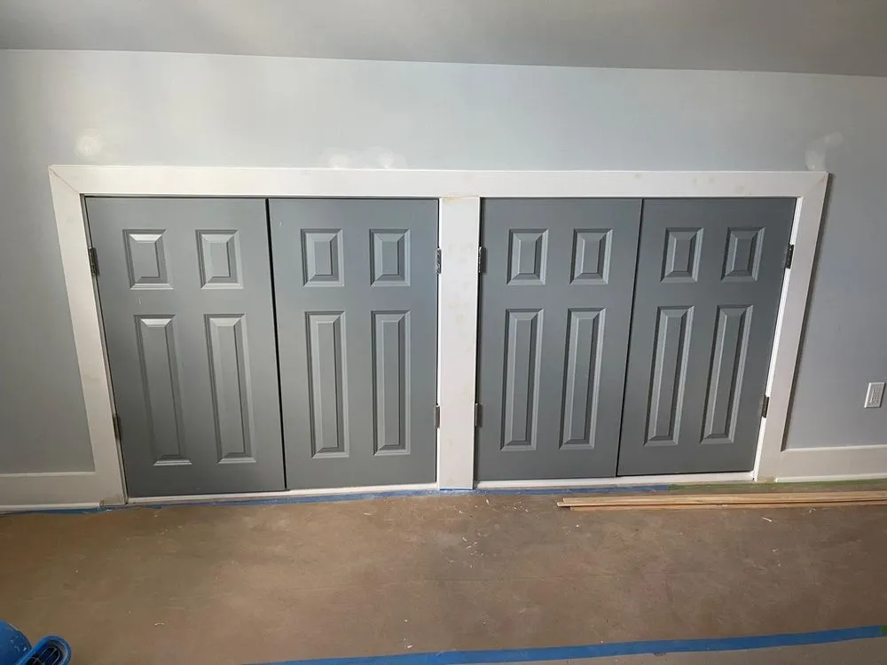 Slide of Paiz Construction