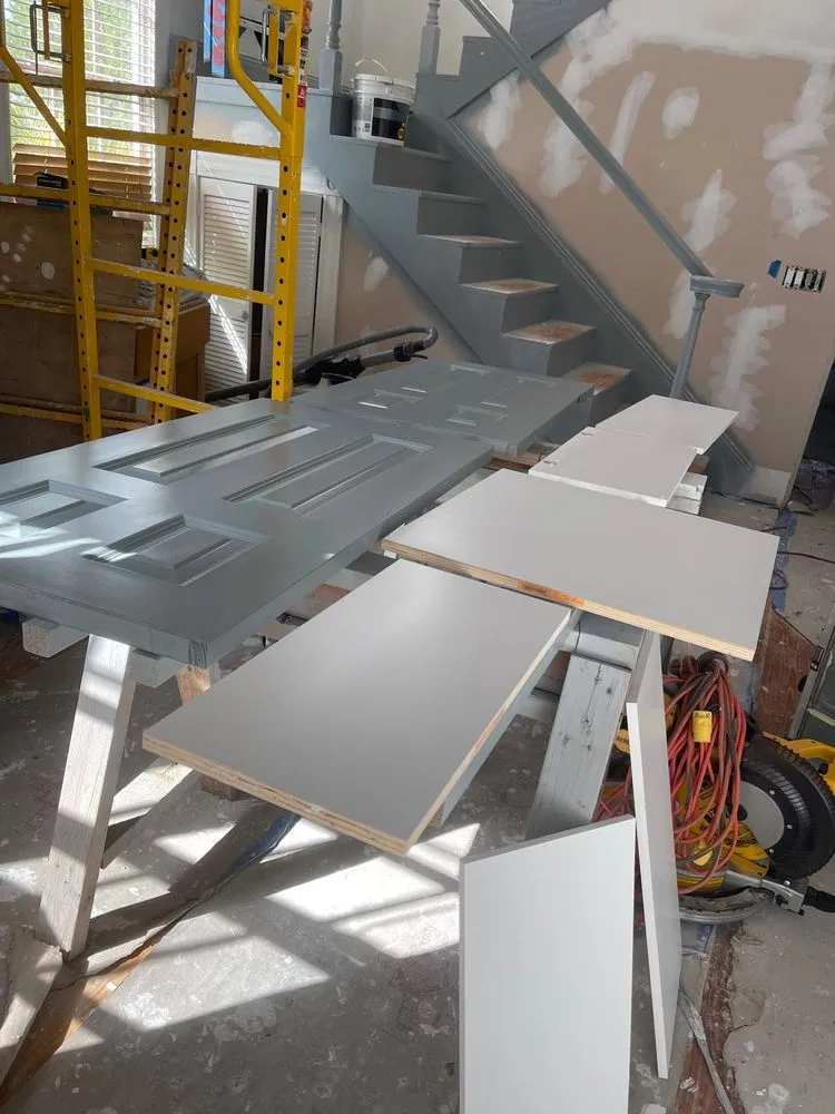 Slide of Paiz Construction