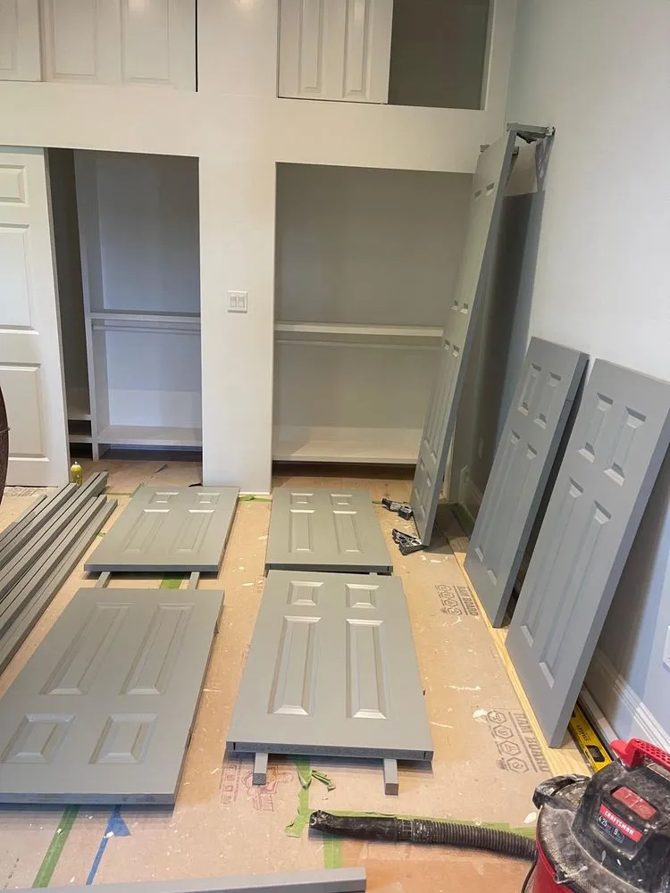 Slide of Paiz Construction