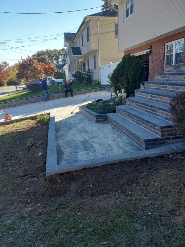 Slide of Pak-Tech Construction