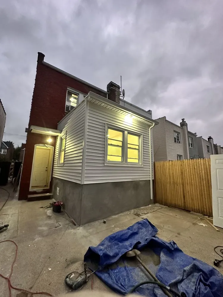 Slide of Pak-Tech Construction