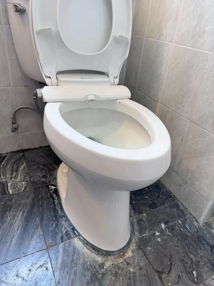 Slide of Pak-Tech Construction