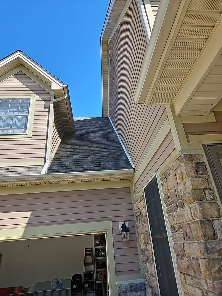 Slide of Pally Roofing