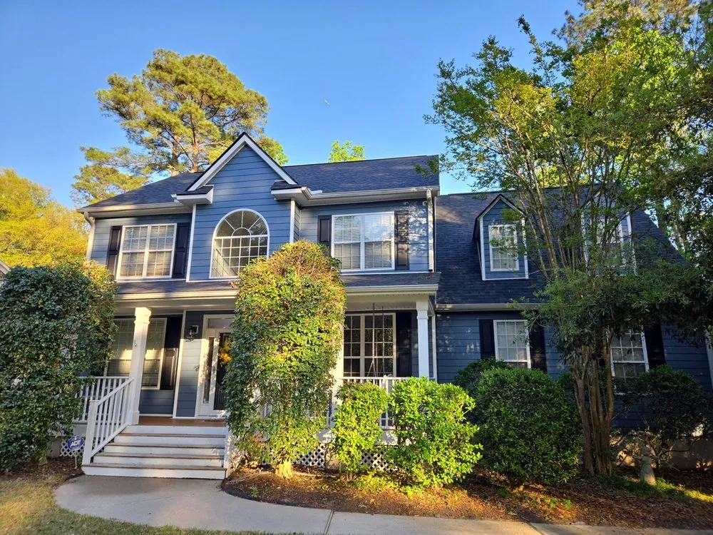 Slide of Palm & Pineapple Roofing and Exteriors