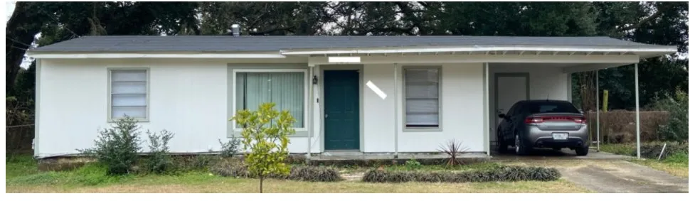 Slide of Palm Tree Roofing