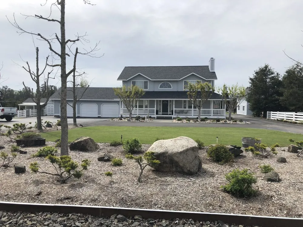 Slide of Palmer Roofing Service