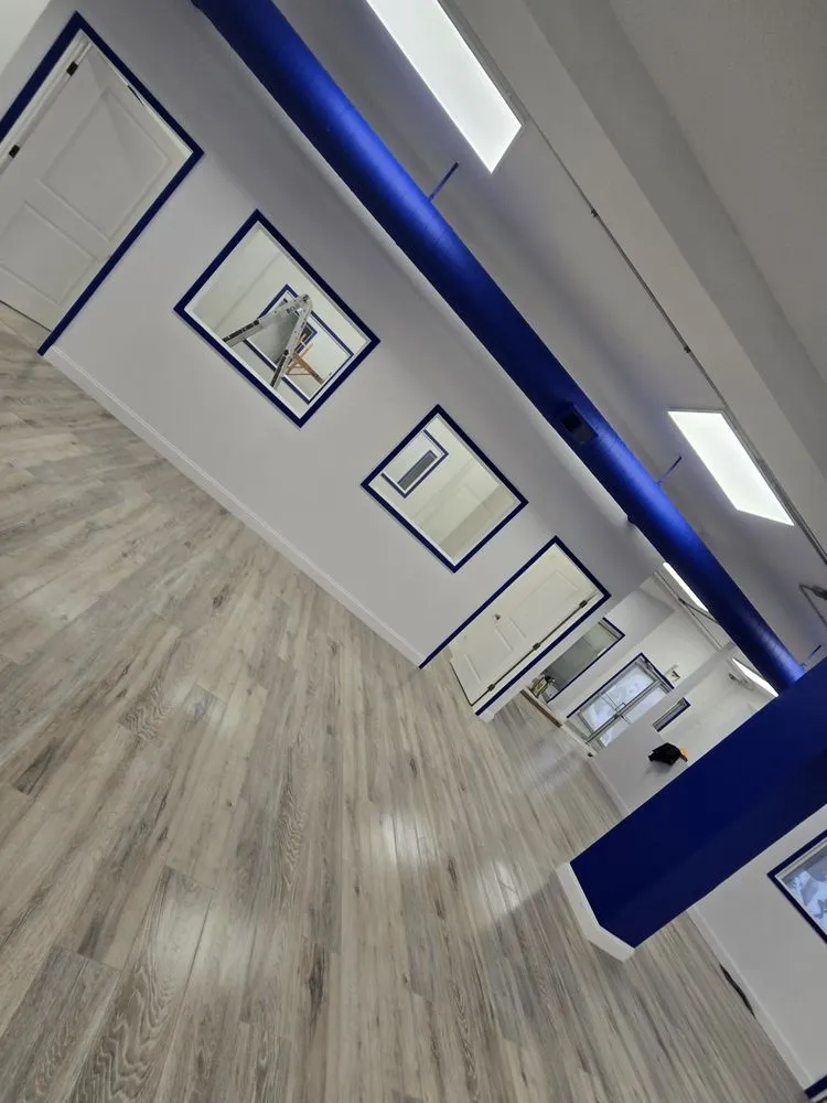 Slide of Palomino Construction and Roof