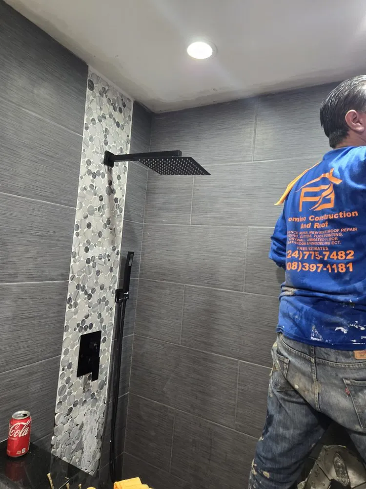 Slide of Palomino Construction and Roof