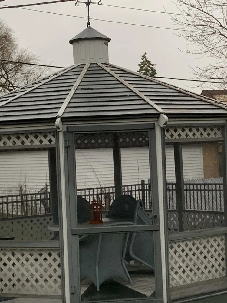 Slide of Palomino Contrucción And Roof