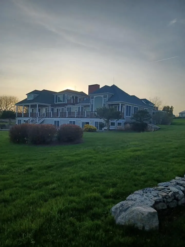 Slide of Pannoni Roofing