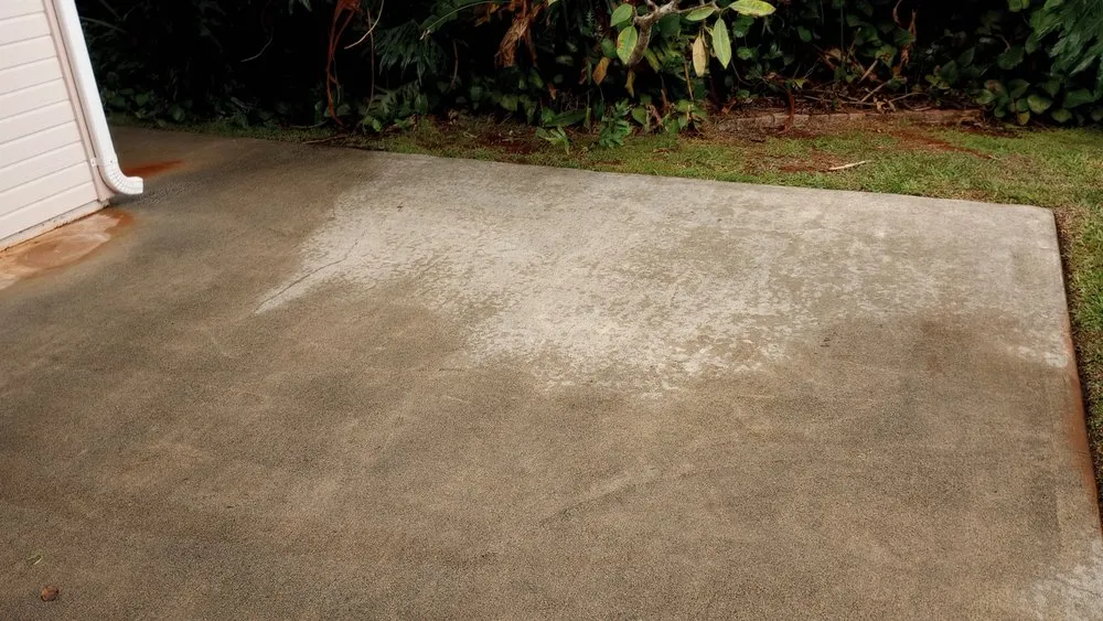Trusted residential roofing service in Mililani, HI by Papaya Powerwashing