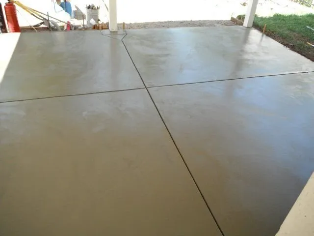 Slide of Paradise Builders