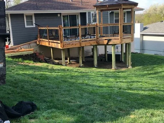 Slide of Paradise Builders