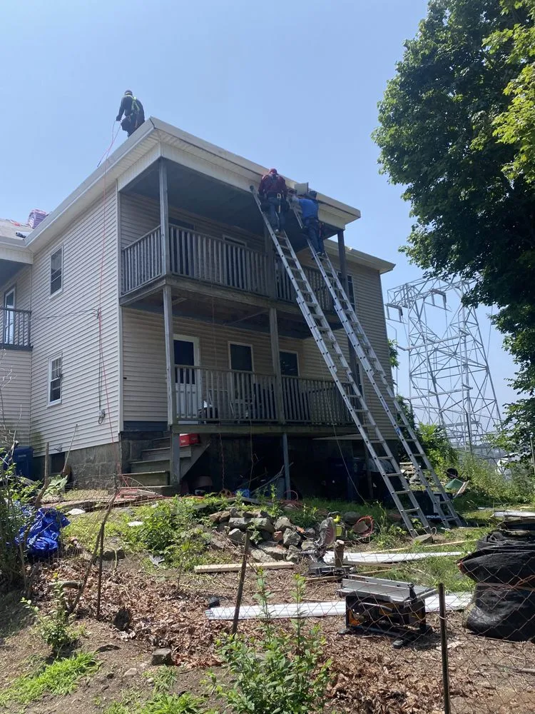 Slide of Paradise Remodeling