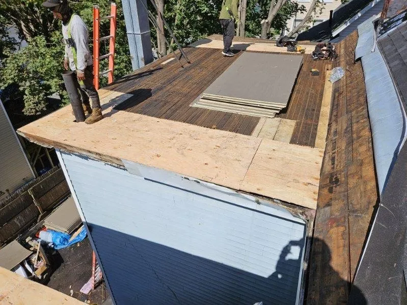 Slide of Paradise Remodeling