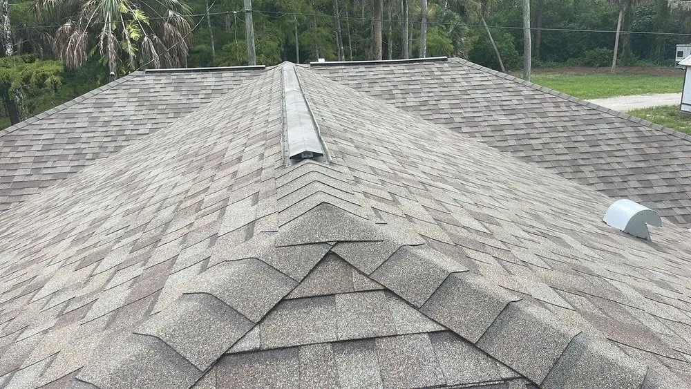 Slide of Paradise Roofing & Construction