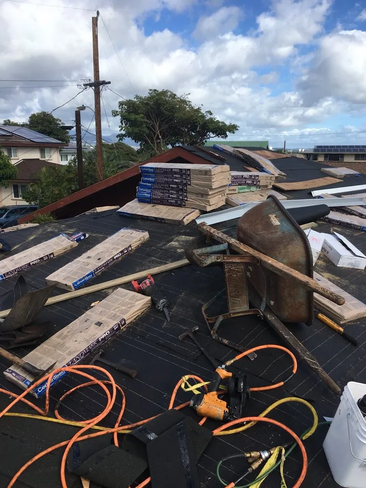 Slide of Paradise Roofing