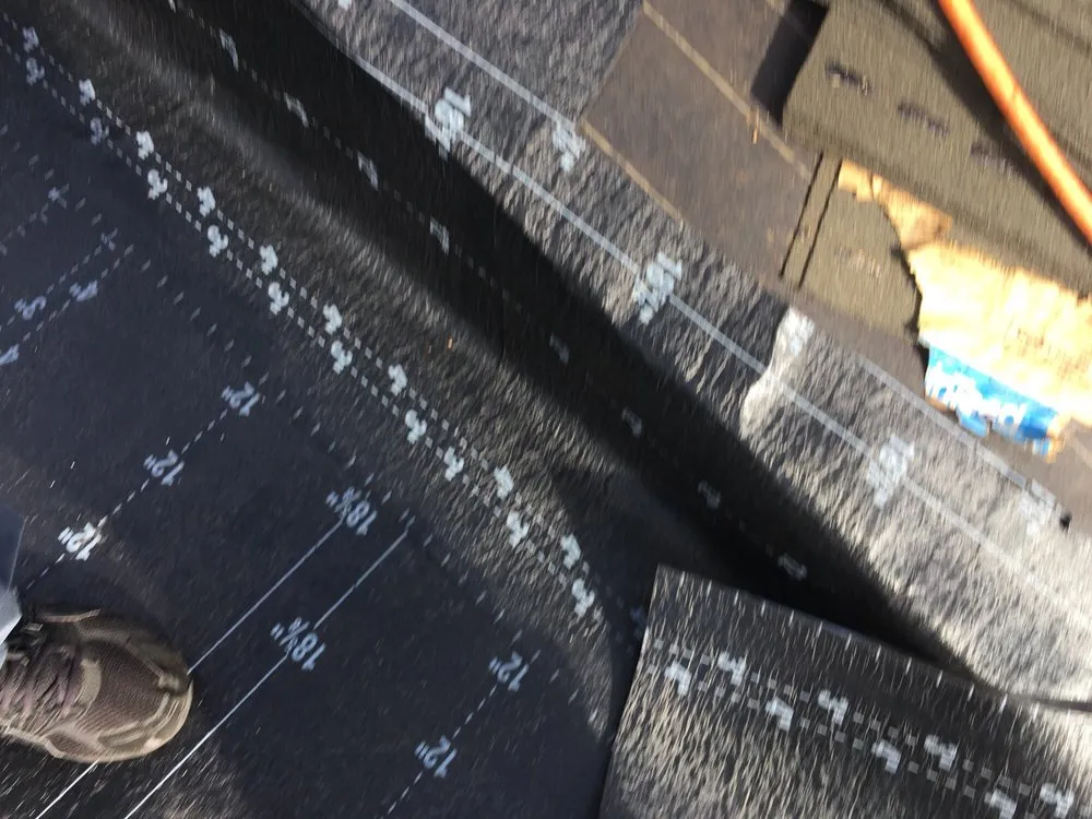 Slide of Paradise Roofing