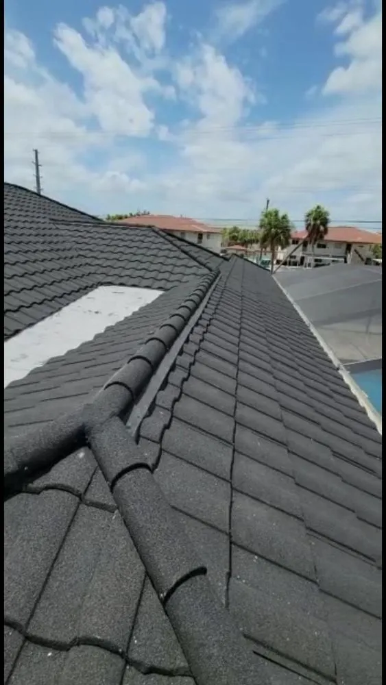 Slide of Paradise Roofing Services