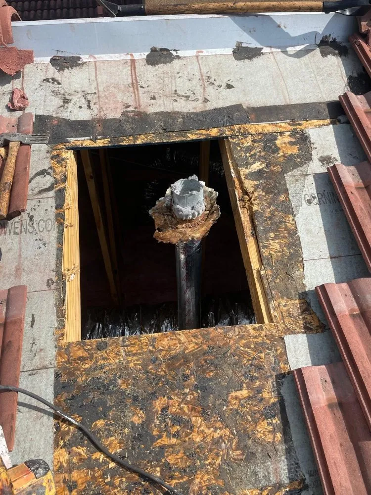 Slide of Paradise Roofing Services